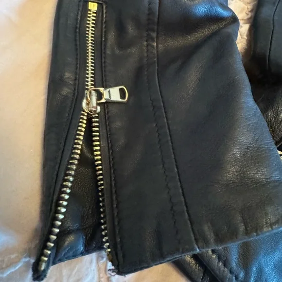 Leather Jacket - Picture 8 of 9